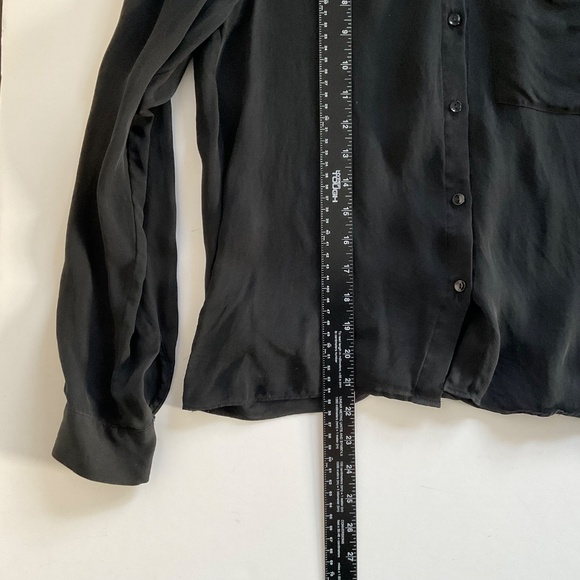 Chelsea Flower 100% Silk Button Up Blouse XS Black Open Back Sexy Night Out Y2K - Picture 5 of 13